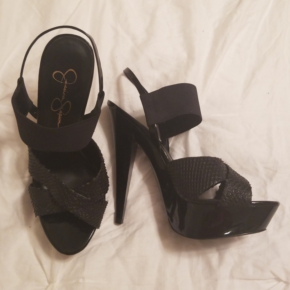 Jessica Simpson Genm Heels 7.5